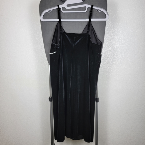 Wild Fable L Dress Rhinestone Accents Adjustable Party Homecoming Awards Event - Picture 2 of 7